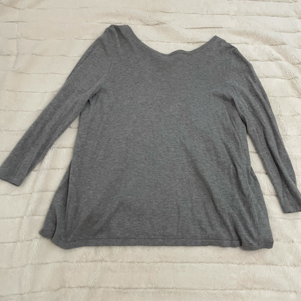 Light Sweater, long sleeve too.